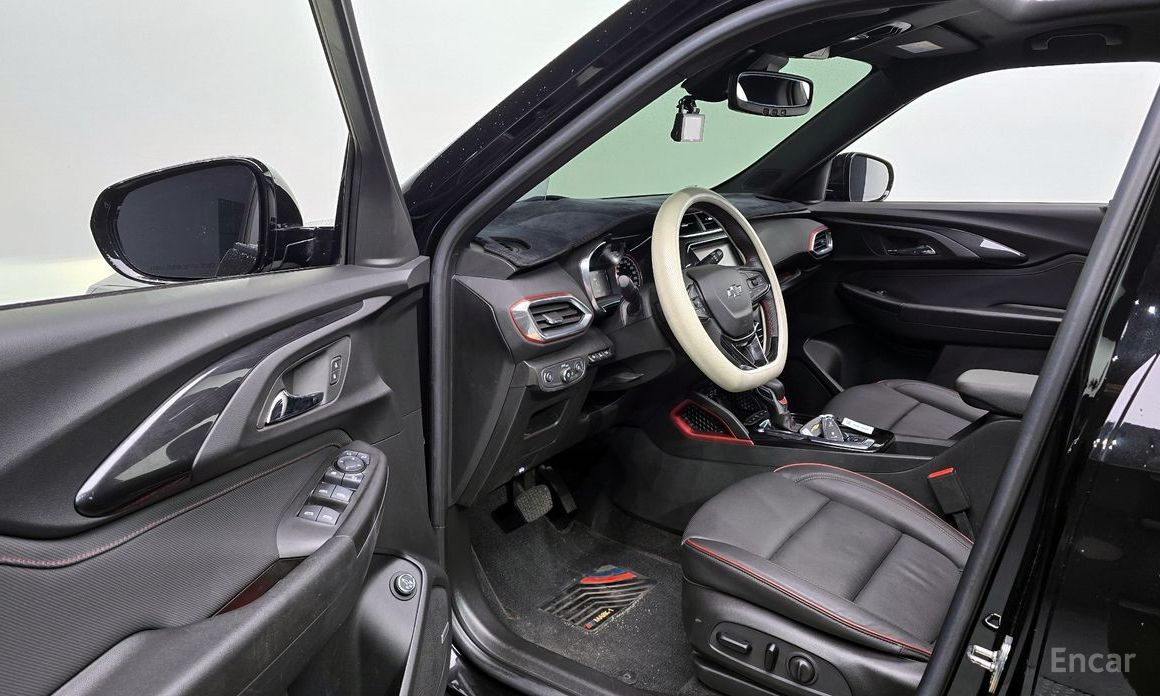 2023 Chevrolet TrailBlazer III 1.3 Turbo 4WD RS с пробегом 39 869 км