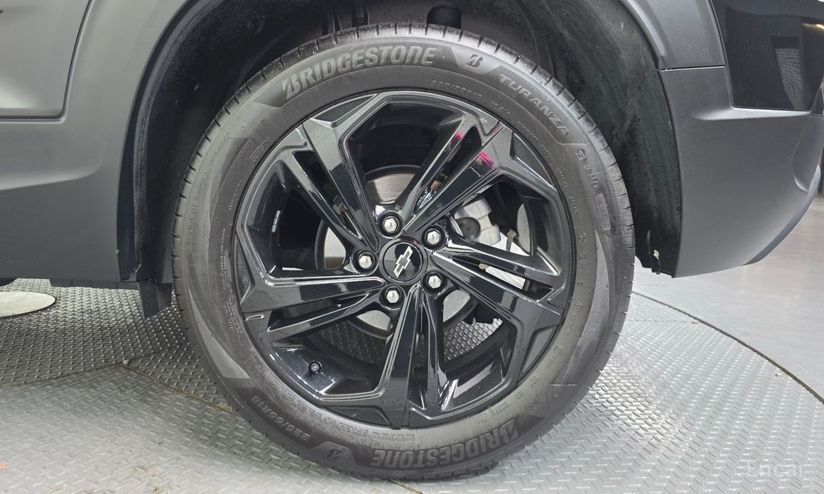 2023 Chevrolet TrailBlazer III 1.3 Turbo 4WD RS с пробегом 48 977 км