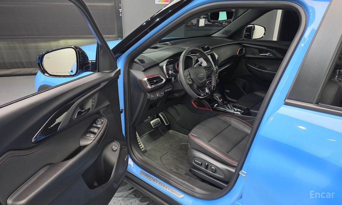 2023 Chevrolet TrailBlazer III 1.3 Turbo 4WD RS с пробегом 33 787 км