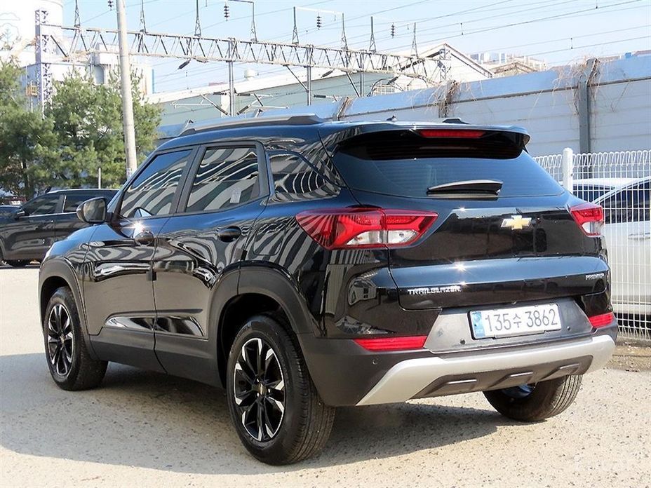 2021 Chevrolet TrailBlazer III 1.3 Turbo 2WD Premier с пробегом 48 018 км