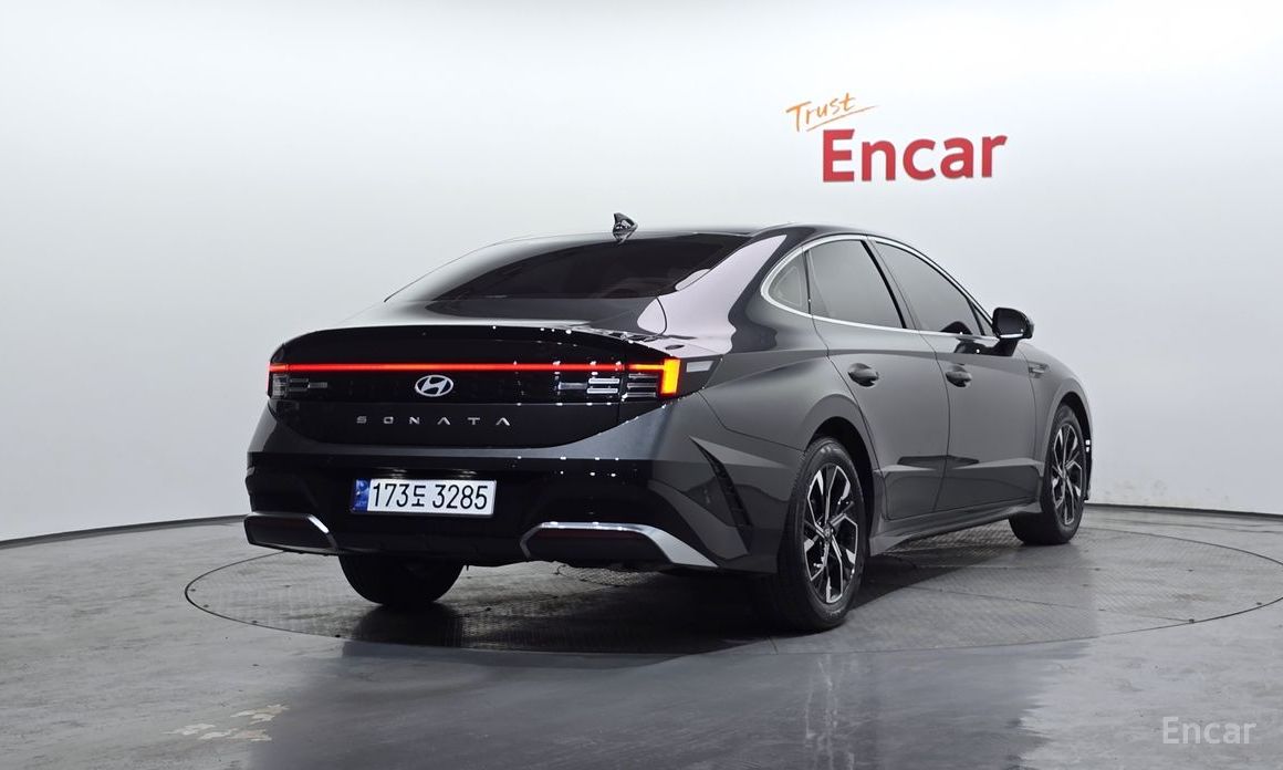 2024 Hyundai Sonata VIII (DN8) Рестайлинг 1.6 Turbo Exclusive с пробегом 32 099 км