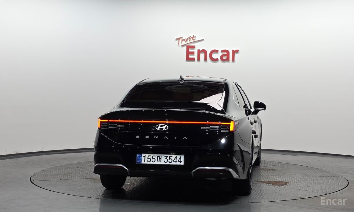 2025 Hyundai Sonata VIII (DN8) Рестайлинг 1.6 Turbo Inspiration с пробегом 7 788 км