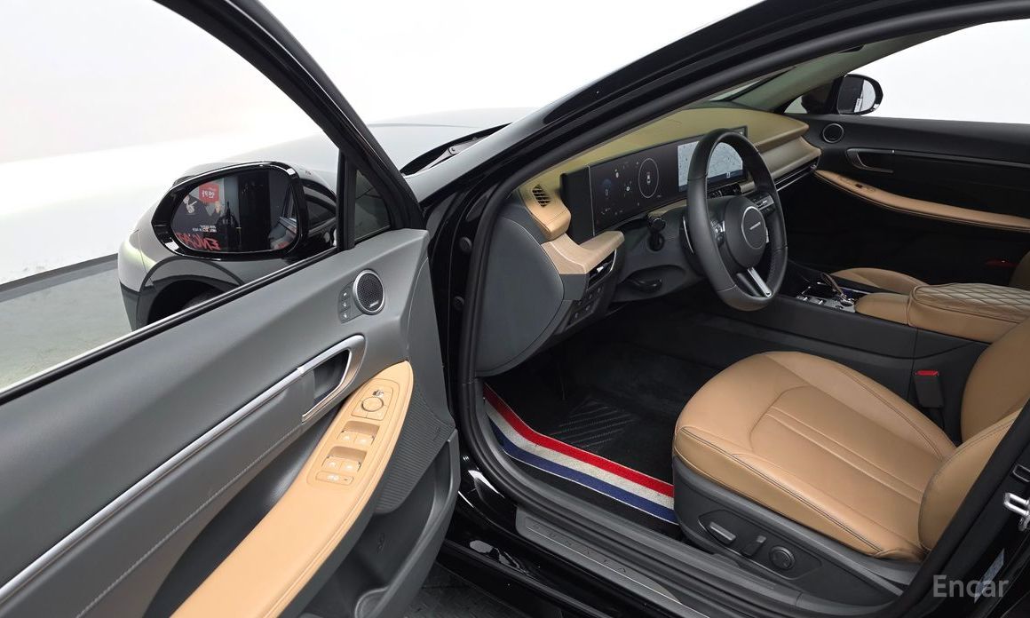 2025 Hyundai Sonata VIII (DN8) Рестайлинг 1.6 Turbo Inspiration с пробегом 7 788 км