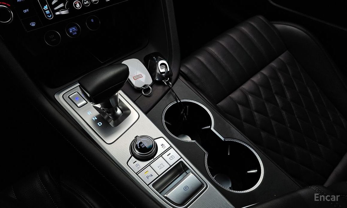 2023 Genesis G70 I Рестайлинг Gasoline 2.5T 2WD с пробегом 30 382 км