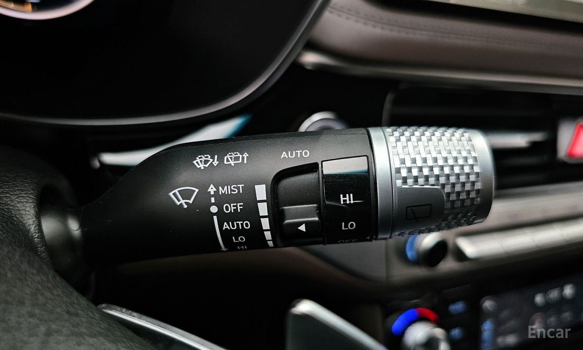 2023 Genesis G70 I Рестайлинг Gasoline 2.5T 2WD с пробегом 30 382 км