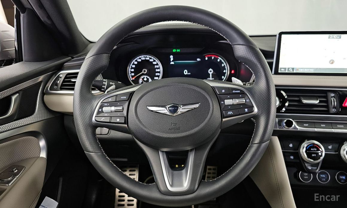 2022 Genesis G70 I Рестайлинг Gasoline 2.0T 4WD с пробегом 17 582 км