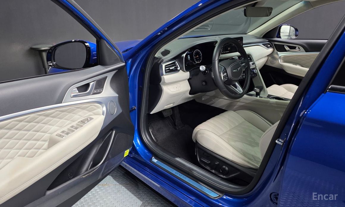 2023 Genesis G70 I Рестайлинг Gasoline 2.5T 4WD с пробегом 11 907 км