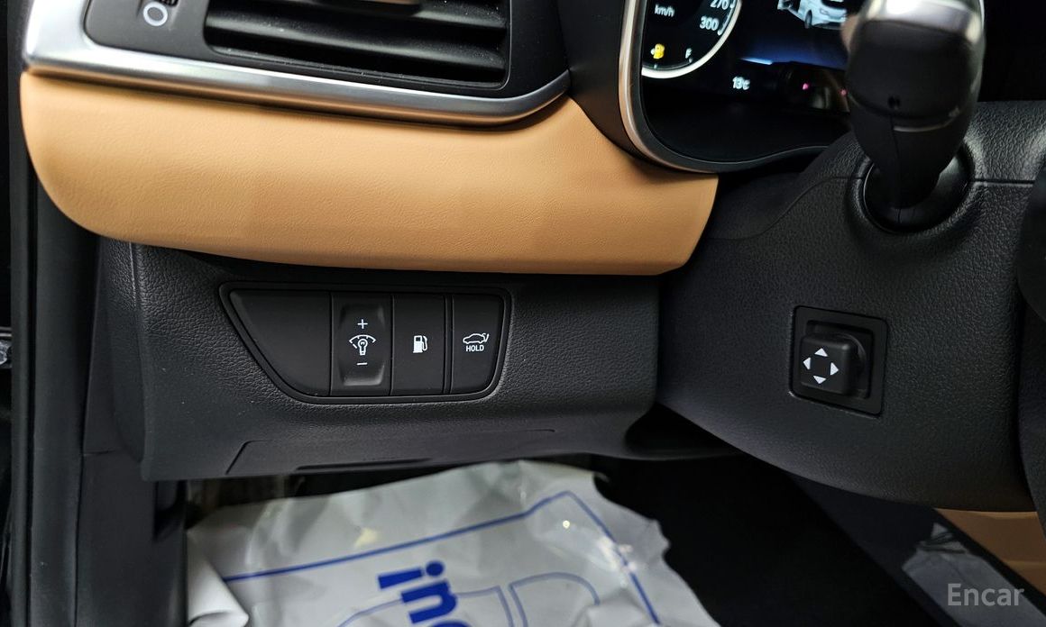 2022 Genesis G70 I Рестайлинг Gasoline 2.0T 4WD с пробегом 17 048 км