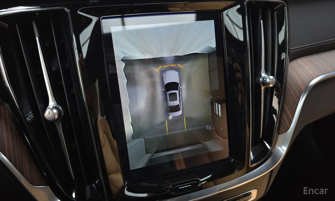 2023 Volvo S60 III B5 Ultimate Bright с пробегом 23 612 км