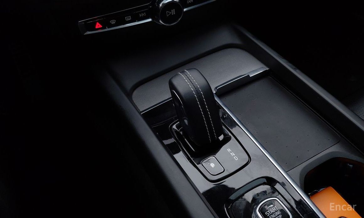 2022 Volvo S60 III B5 R-Design с пробегом 55 754 км