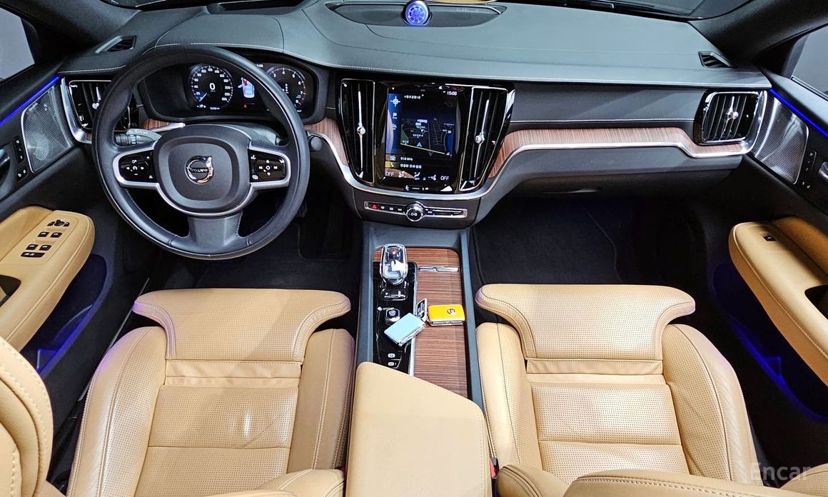 2022 Volvo S60 III B5 Inscription с пробегом 52 358 км