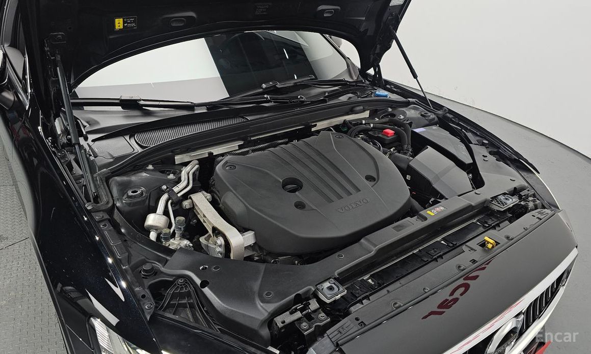 2021 Volvo S60 III B5 Inscription с пробегом 51 202 км