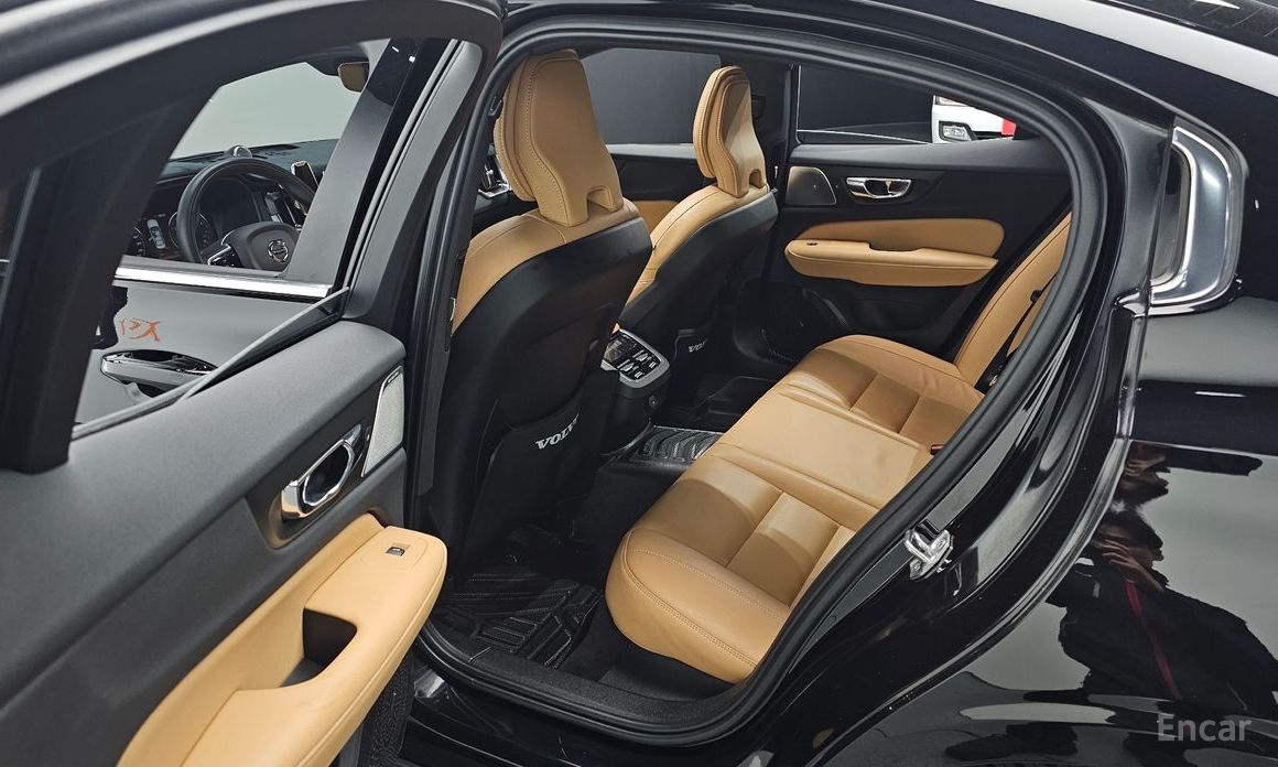 2021 Volvo S60 III B5 Inscription с пробегом 51 202 км