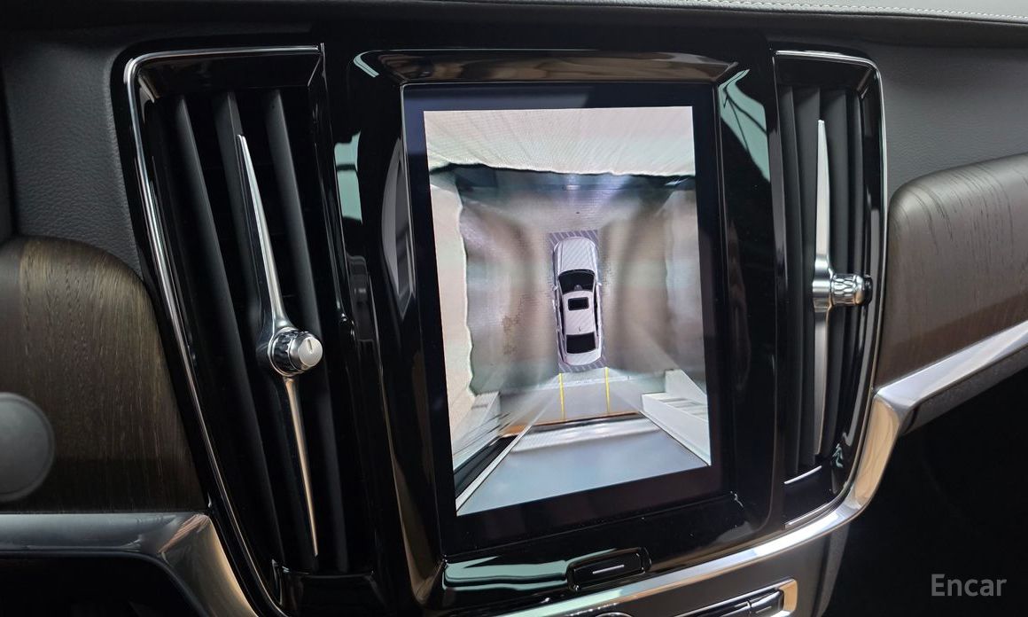 2022 Volvo S90 II Рестайлинг B6 AWD Inscription с пробегом 60 833 км