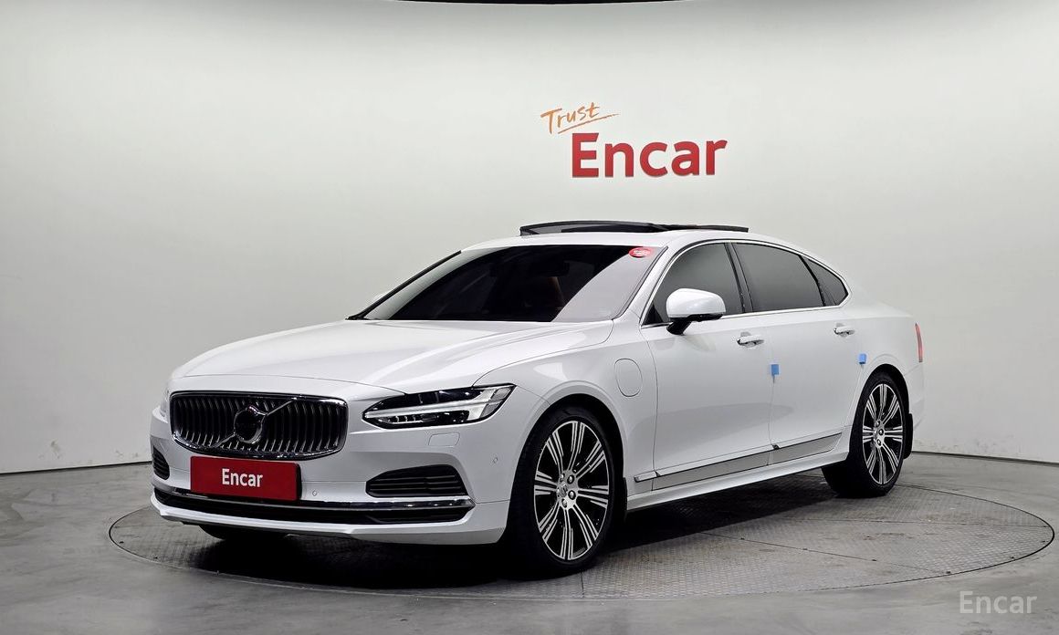 2021 Volvo S90 II Рестайлинг T8 AWD Inscription с пробегом 81 287 км