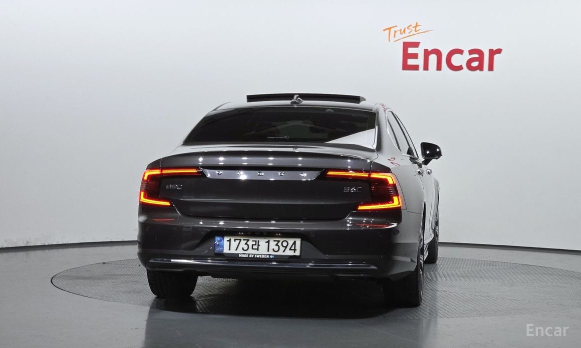 2022 Volvo S90 II Рестайлинг B6 AWD Inscription с пробегом 54 694 км