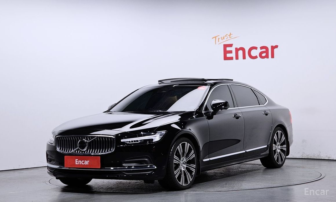 2023 Volvo S90 II Рестайлинг B6 AWD Ultimate Bright с пробегом 30 012 км