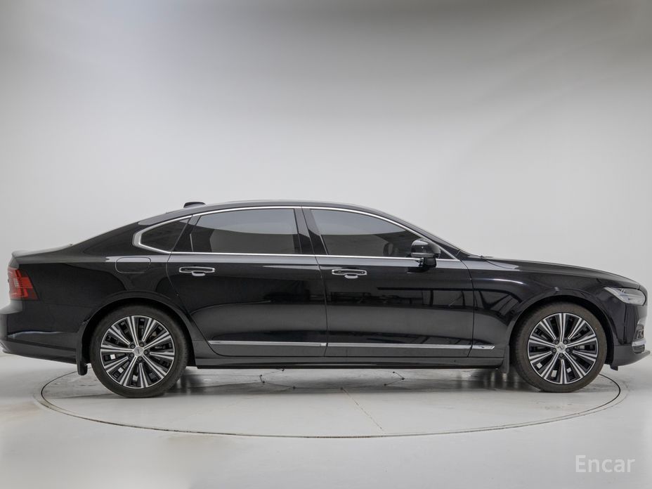 2023 Volvo S90 II Рестайлинг B5 Ultimate Bright с пробегом 60 831 км