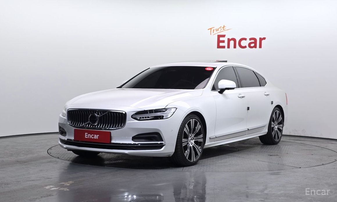 2022 Volvo S90 II Рестайлинг B6 AWD Ultimate Bright с пробегом 43 649 км