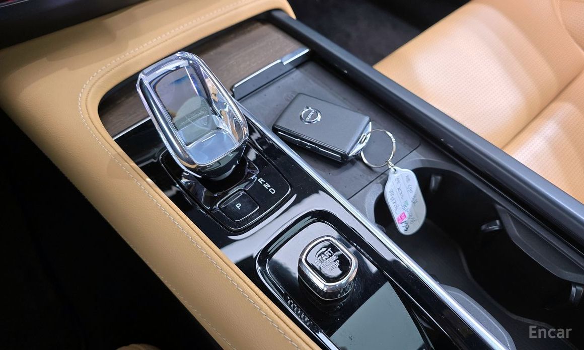 2022 Volvo S90 II Рестайлинг B6 AWD Ultimate Bright с пробегом 43 649 км
