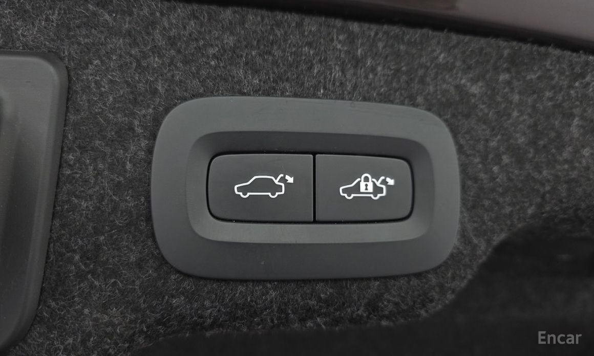 2022 Volvo S90 II Рестайлинг B5 Inscription с пробегом 44 452 км