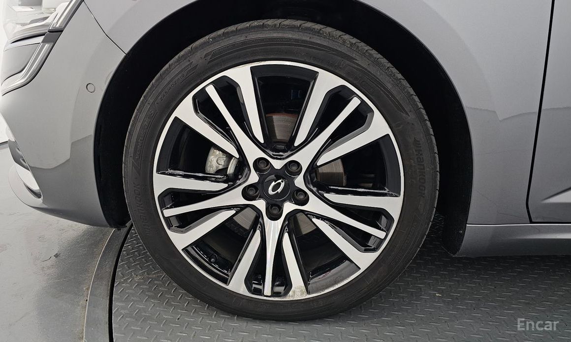 2022 Renault Samsung SM6 I Рестайлинг 1.8 TCe Premiere с пробегом 85 228 км