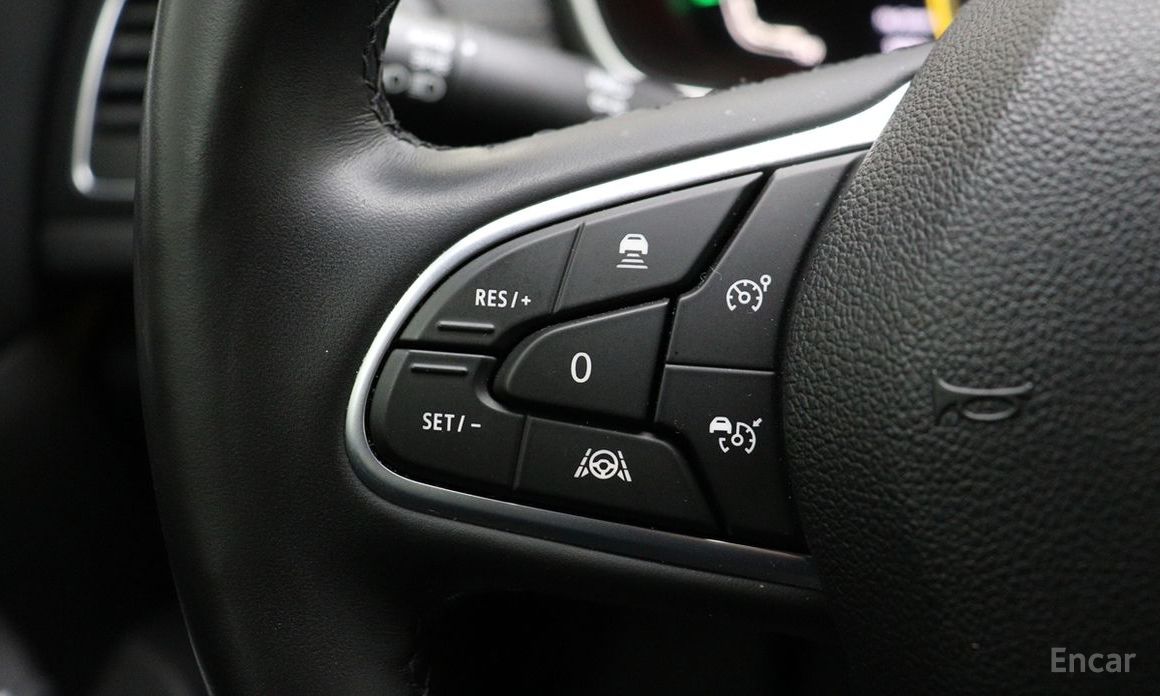 2021 Renault Samsung SM6 I Рестайлинг 1.3 TCe LE с пробегом 94 923 км