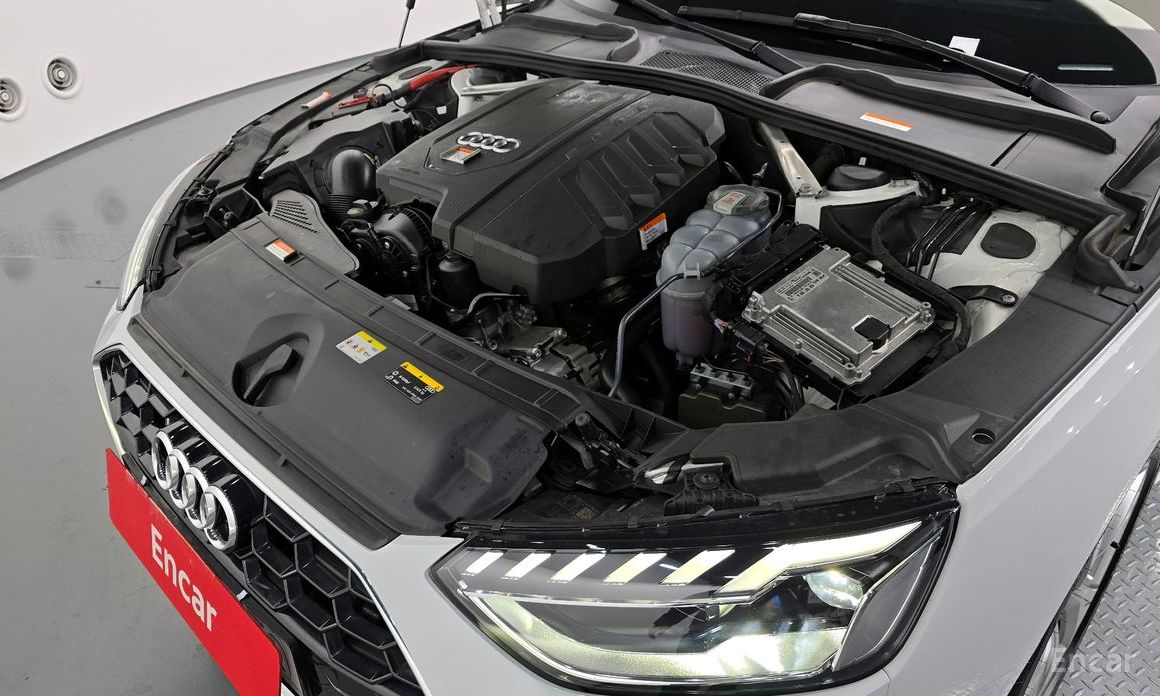 2021 Audi A4 V (B9) Рестайлинг 40 TFSI Premium с пробегом 30 976 км