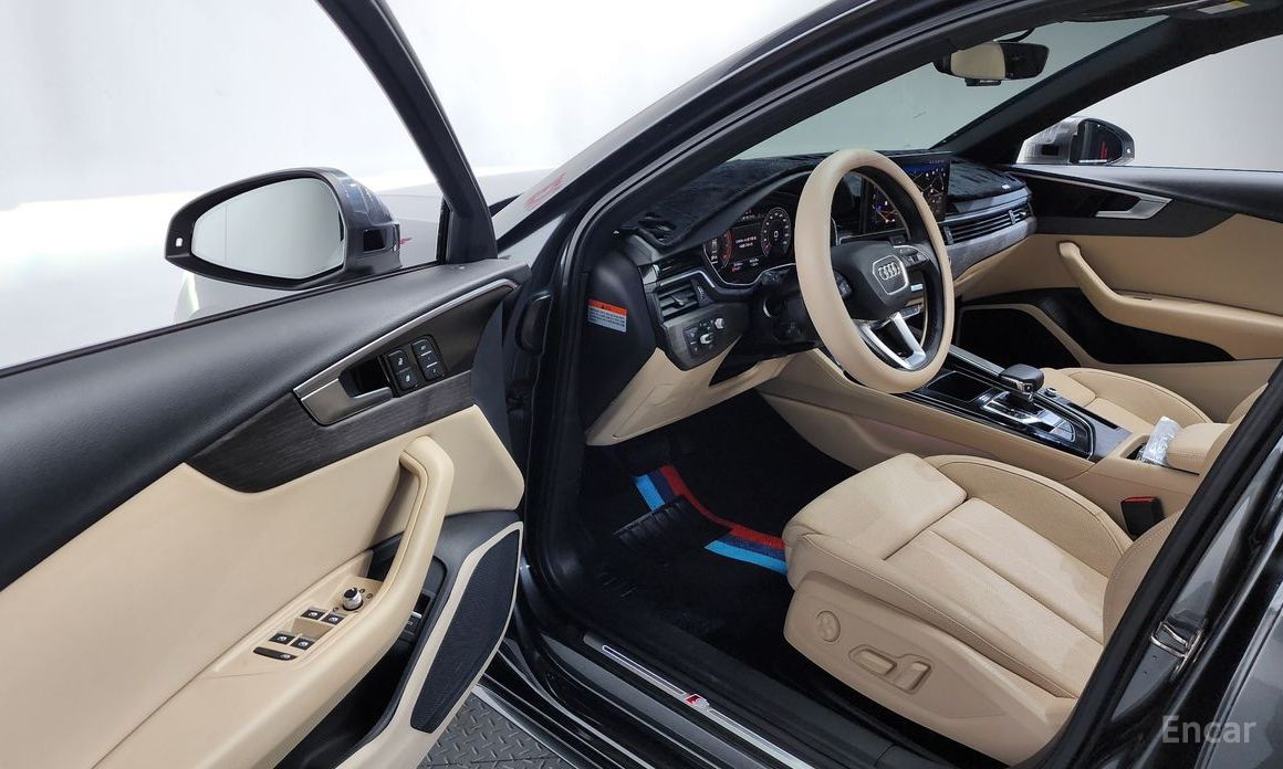 2023 Audi A4 V (B9) Рестайлинг 40 TFSI Premium с пробегом 38 162 км