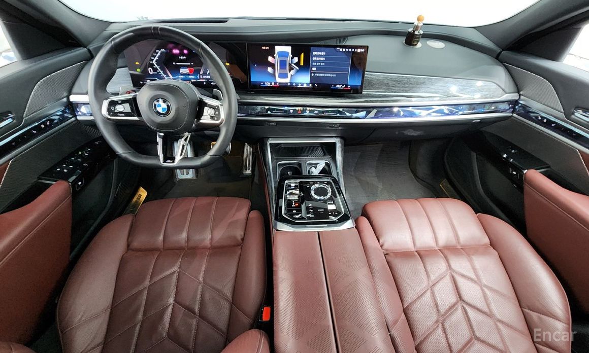 2024 BMW 7 серии VII (G70) 740d xDrive M Sport с пробегом 36 899 км