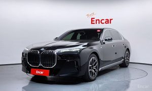 2025 BMW 7 серии VII (G70) 740i xDrive M Sport Limited с пробегом 6 825 км