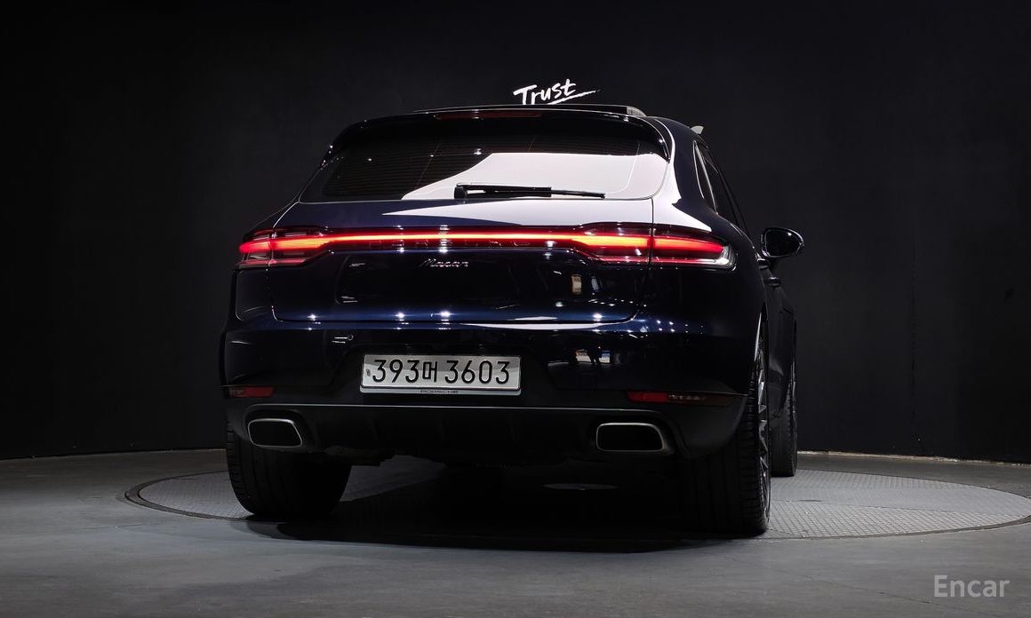 2021 Porsche Macan I Рестайлинг 2 2.0 95B с пробегом 66 610 км