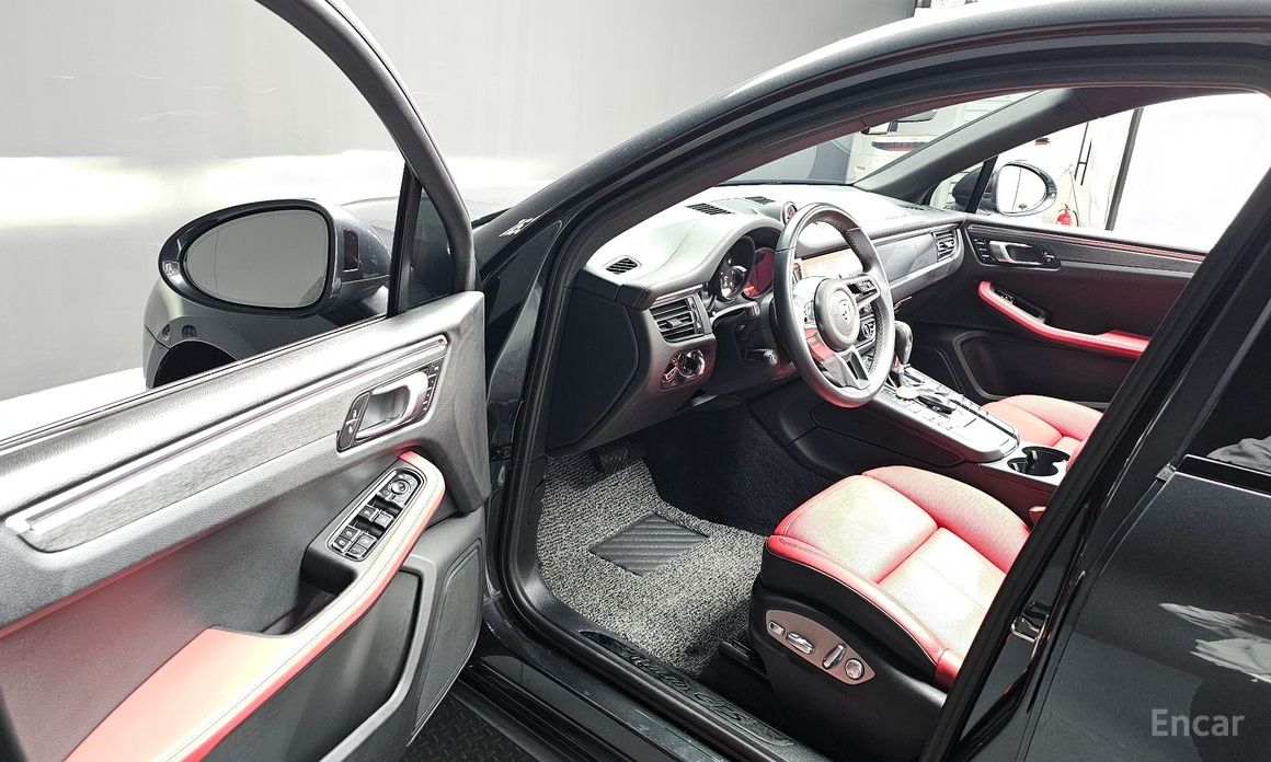 2021 Porsche Macan I Рестайлинг 2 2.9 GTS 95B с пробегом 20 960 км