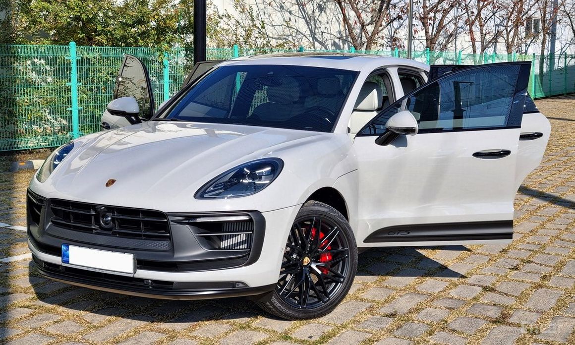 2023 Porsche Macan I Рестайлинг 2 2.9 GTS 95B с пробегом 11 500 км