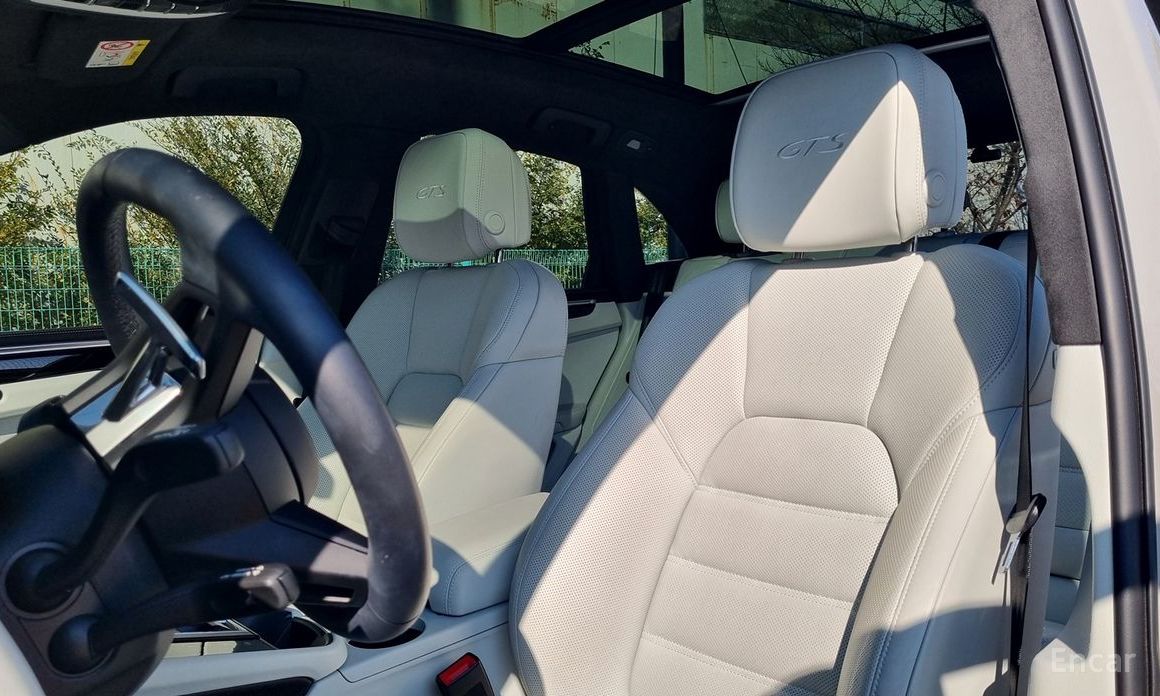 2023 Porsche Macan I Рестайлинг 2 2.9 GTS 95B с пробегом 11 500 км