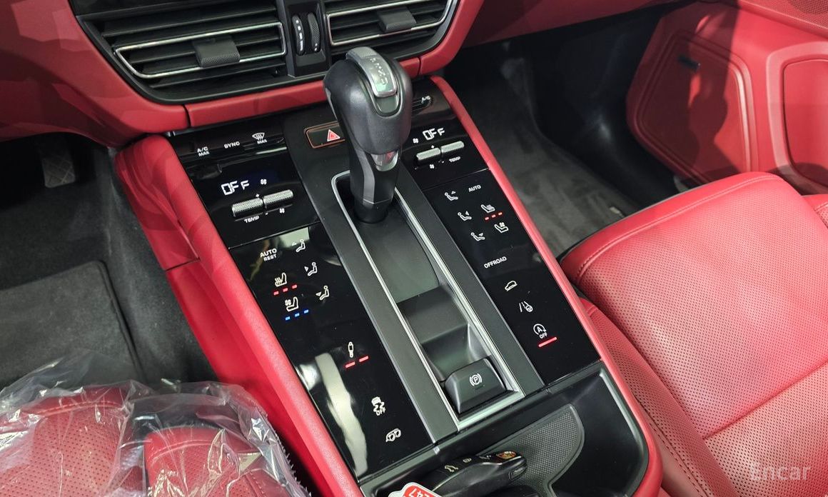 2022 Porsche Macan I Рестайлинг 2 2.9 S с пробегом 39 947 км