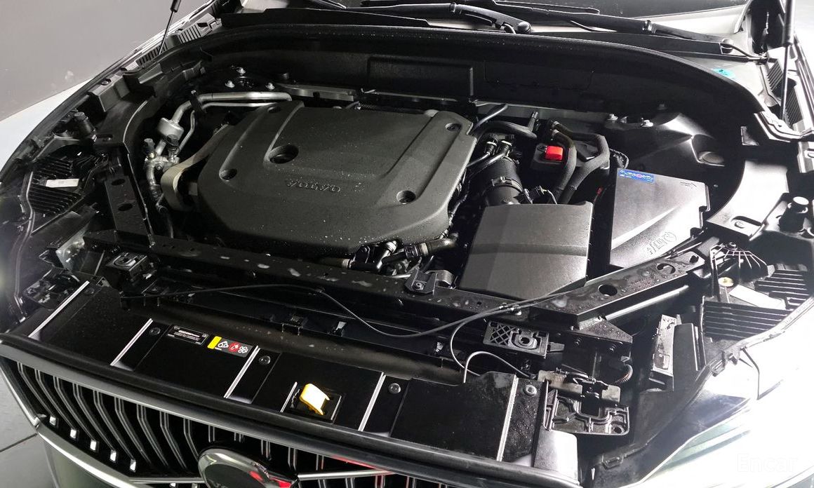2022 Volvo XC60 II Рестайлинг B6 Ultimate Bright с пробегом 22 458 км