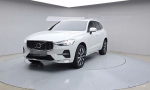 2023 Volvo XC60 II Рестайлинг B5 Ultimate Bright с пробегом 22 892 км