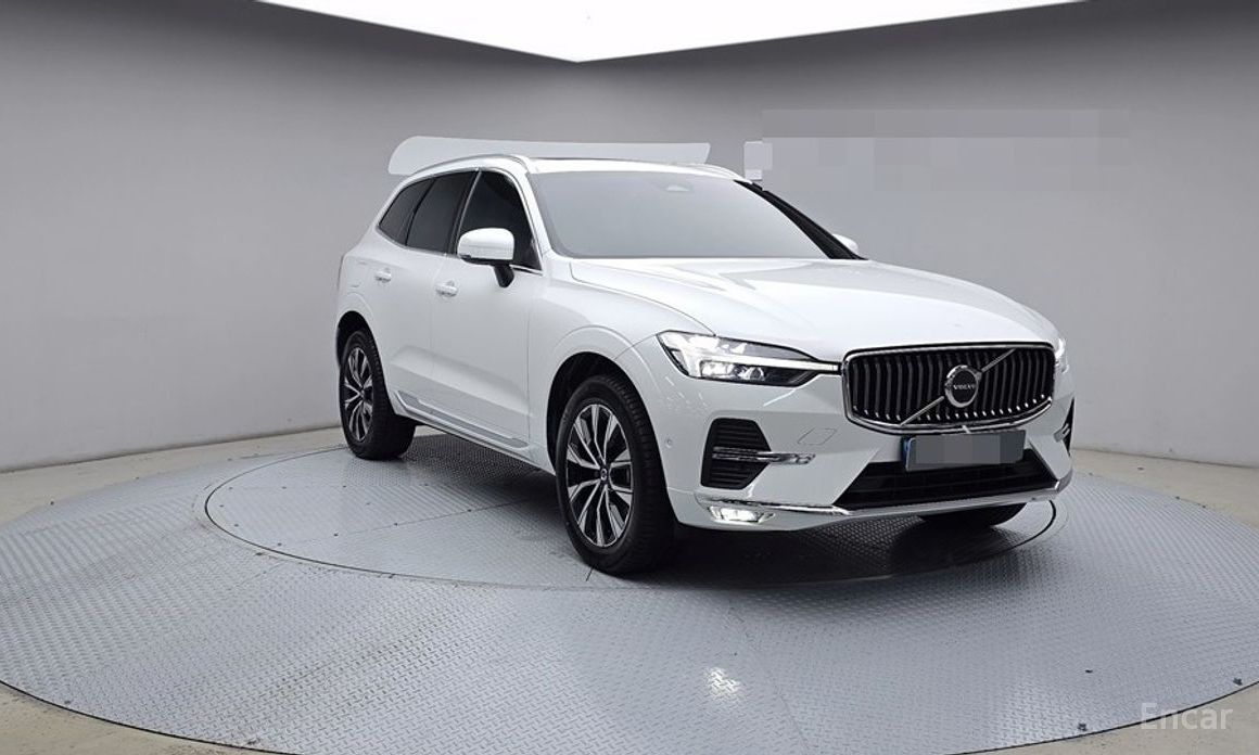 2023 Volvo XC60 II Рестайлинг B5 Ultimate Bright с пробегом 22 892 км