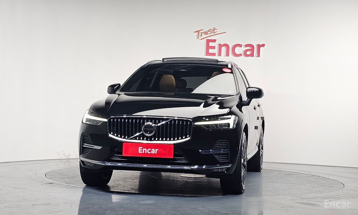 2021 Volvo XC60 II Рестайлинг B6 Inscirtion с пробегом 83 471 км