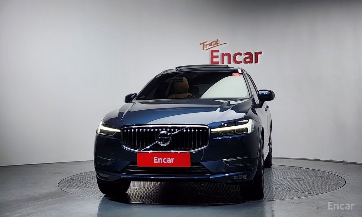 2021 Volvo XC60 II Рестайлинг B6 Inscirtion с пробегом 51 582 км