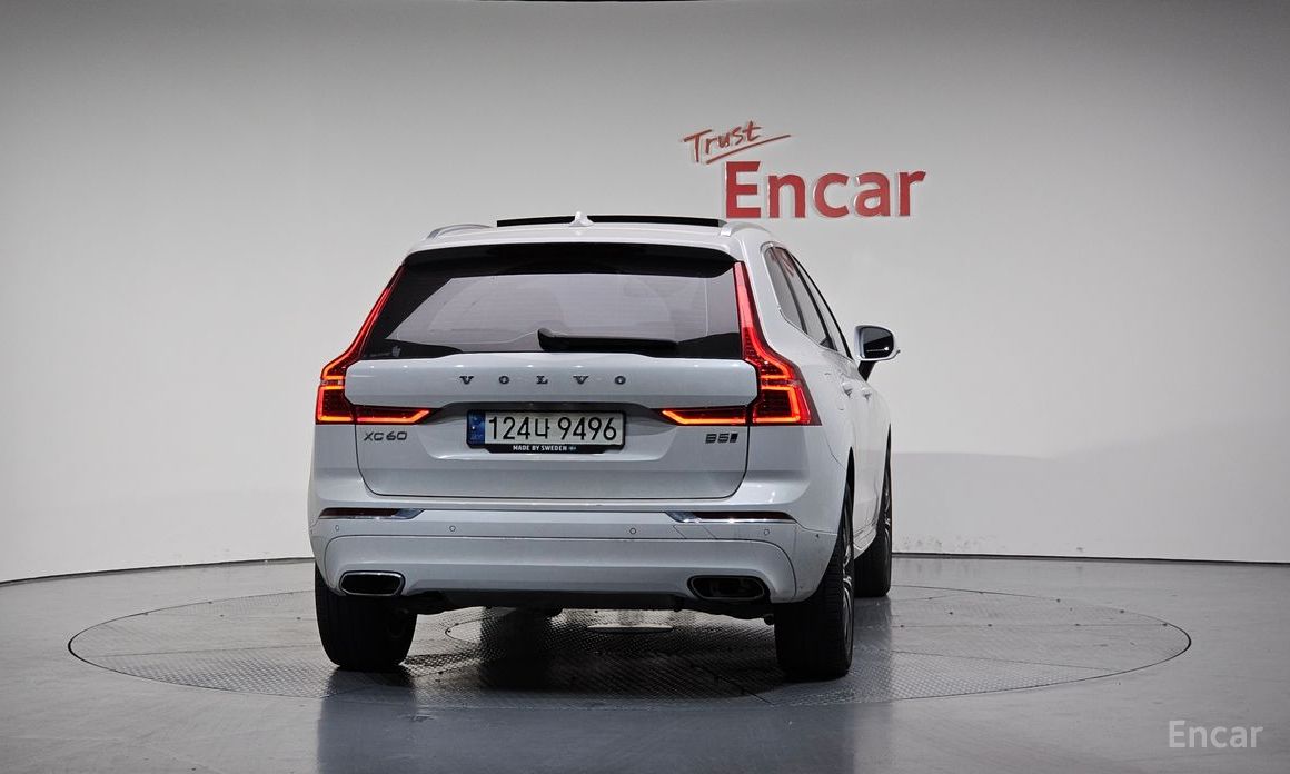 2021 Volvo XC60 II Рестайлинг B5 Inscription с пробегом 48 895 км