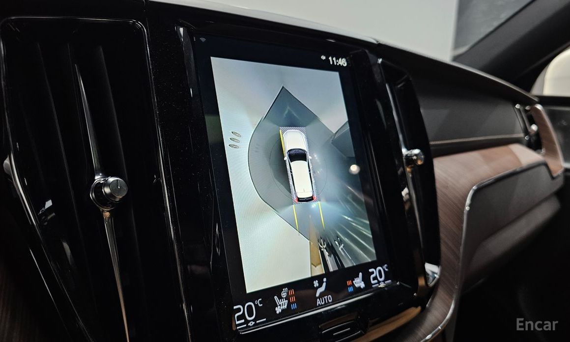 2021 Volvo XC60 II Рестайлинг B5 Inscription с пробегом 48 895 км