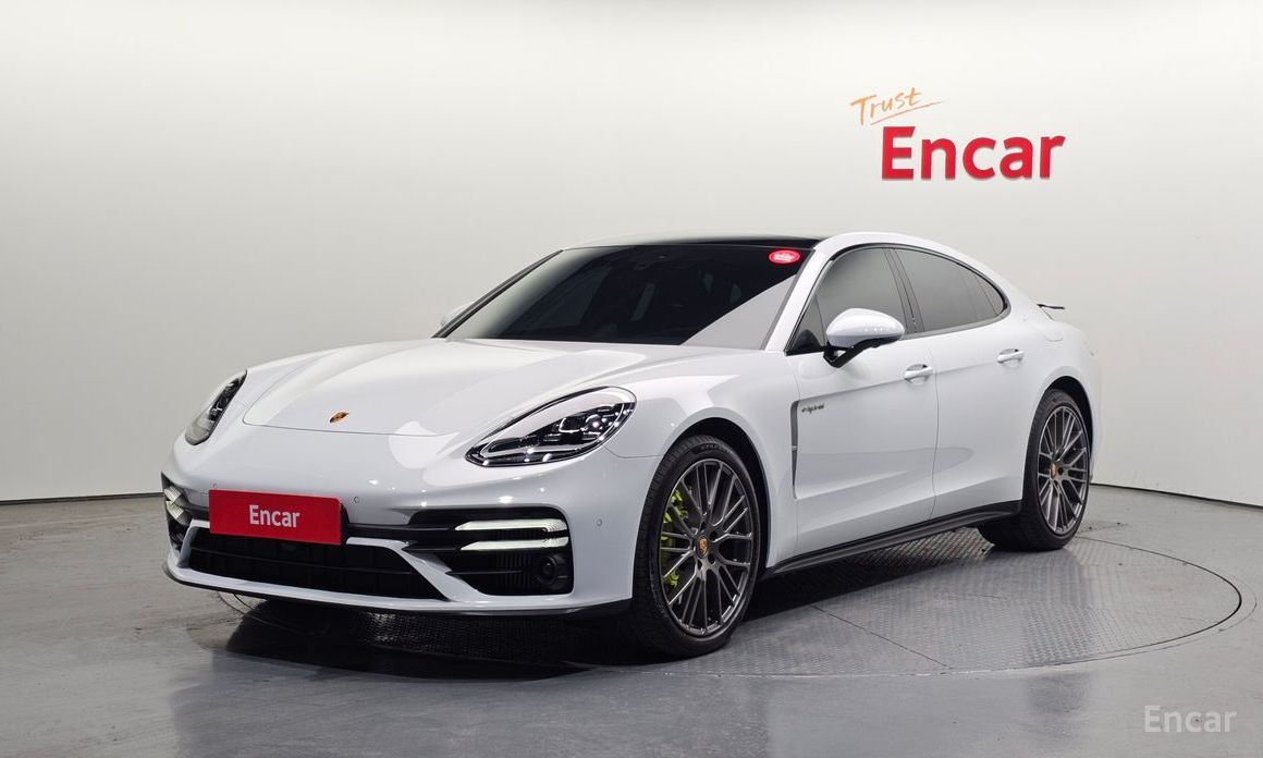 2023 Porsche Panamera II Рестайлинг 2.9 AWD E-Hybrid Platinum Edition с пробегом 36 284 км