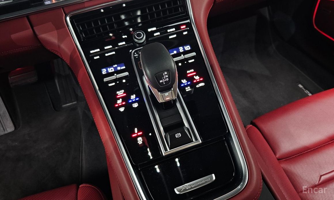 2021 Porsche Panamera II Рестайлинг 2.9 AWD с пробегом 32 932 км