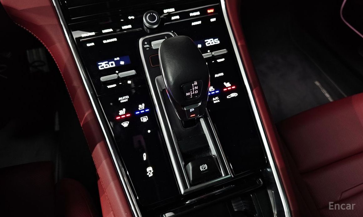 2023 Porsche Panamera II Рестайлинг 4.0 GTS с пробегом 13 553 км