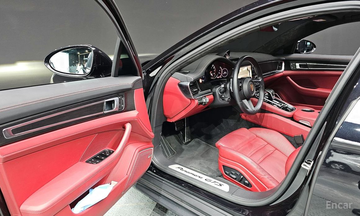 2023 Porsche Panamera II Рестайлинг 4.0 GTS с пробегом 13 553 км