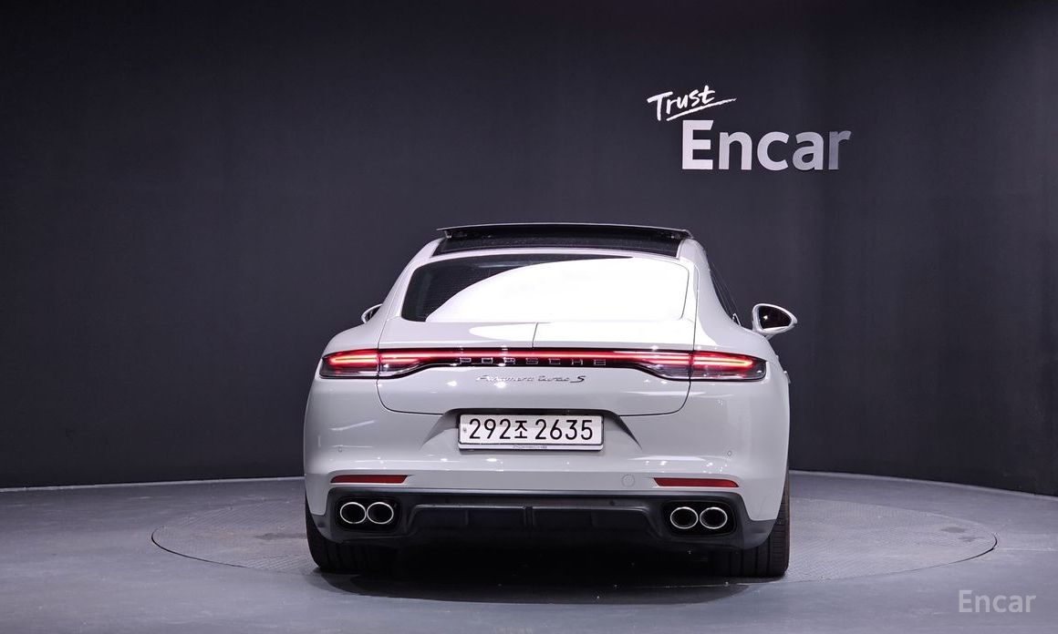 2023 Porsche Panamera II Рестайлинг 4.0 Turbo S с пробегом 17 908 км