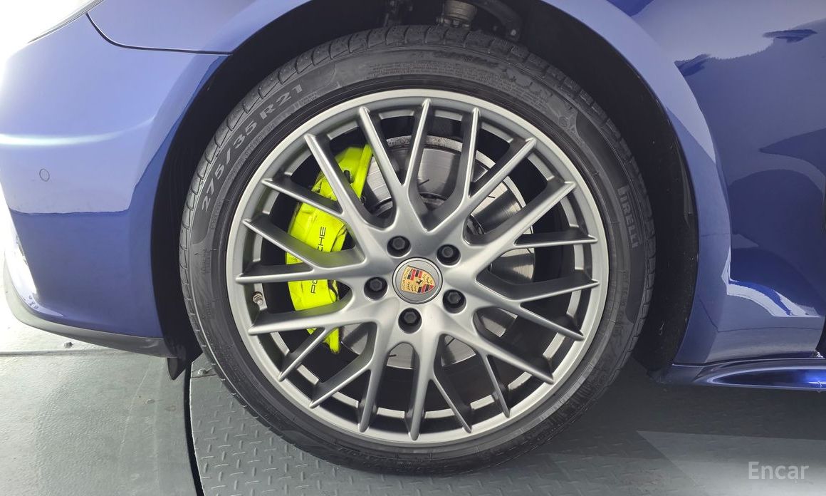 2021 Porsche Panamera II Рестайлинг 2.9 AWD E-Hybrid с пробегом 50 551 км