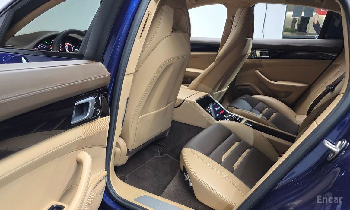 2021 Porsche Panamera II Рестайлинг 2.9 AWD E-Hybrid с пробегом 50 551 км